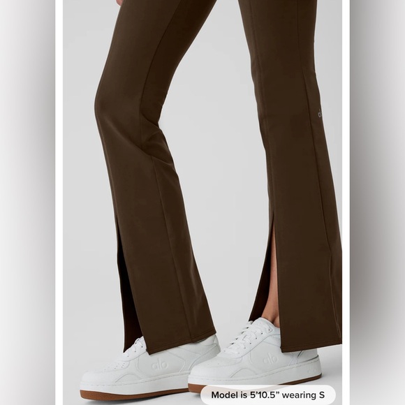 Alo Yoga Airbrush High-Waist Flutter Legging size S - Picture 2 of 4